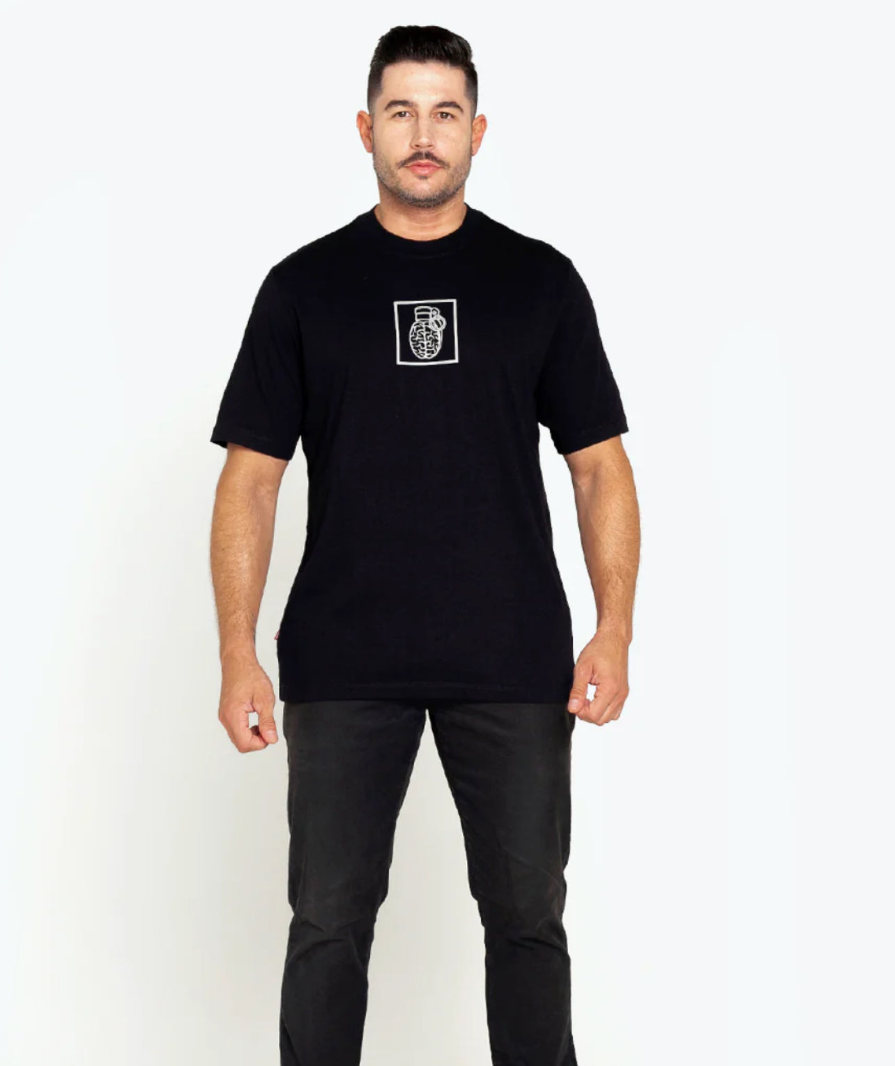 SLIM FIT BLACK LOGO